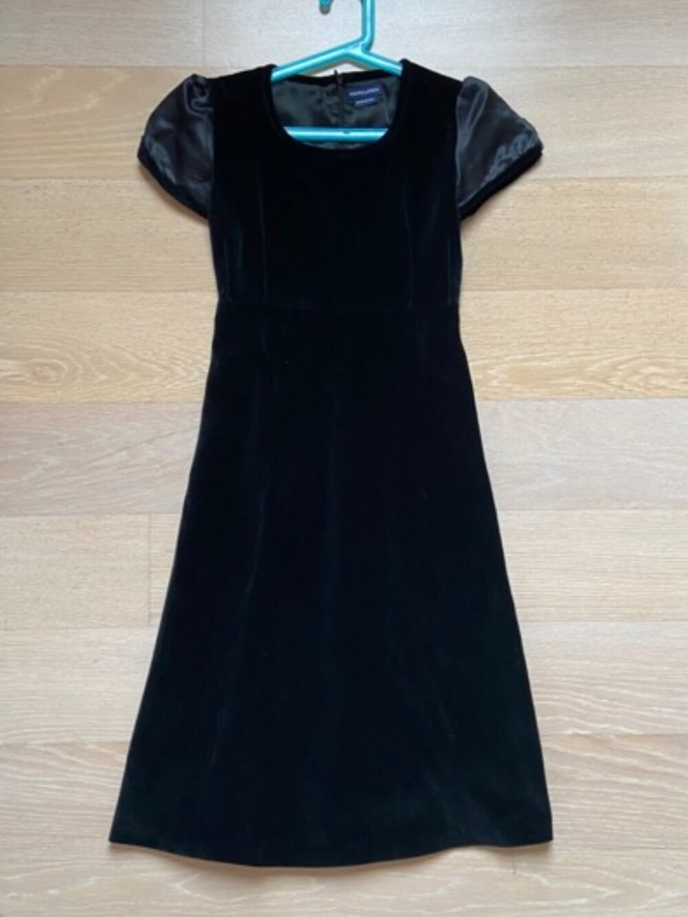 Ralph Lauren, Girls Velvet long dress with silk cap sleeves, size: 10 years old
